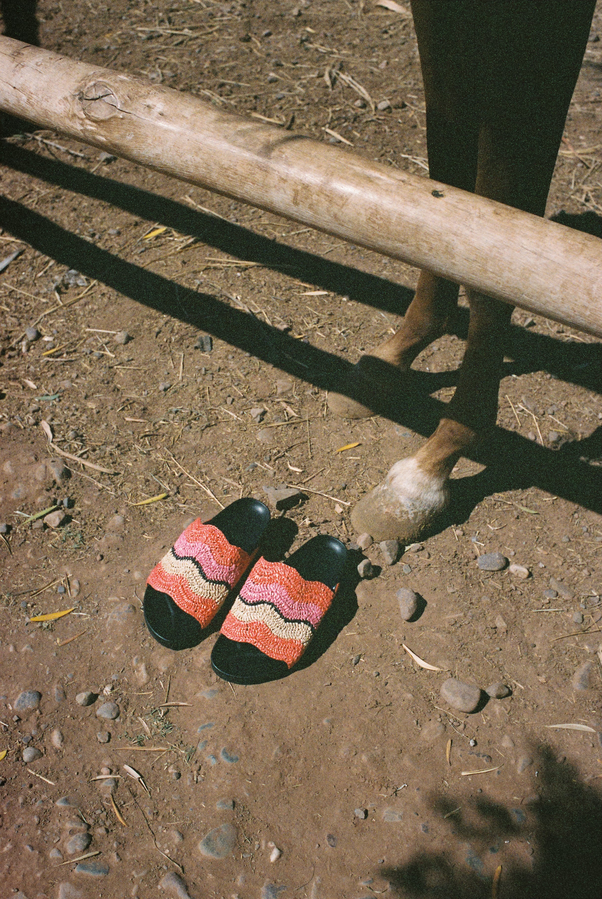 Orange wave sandals - Image 4