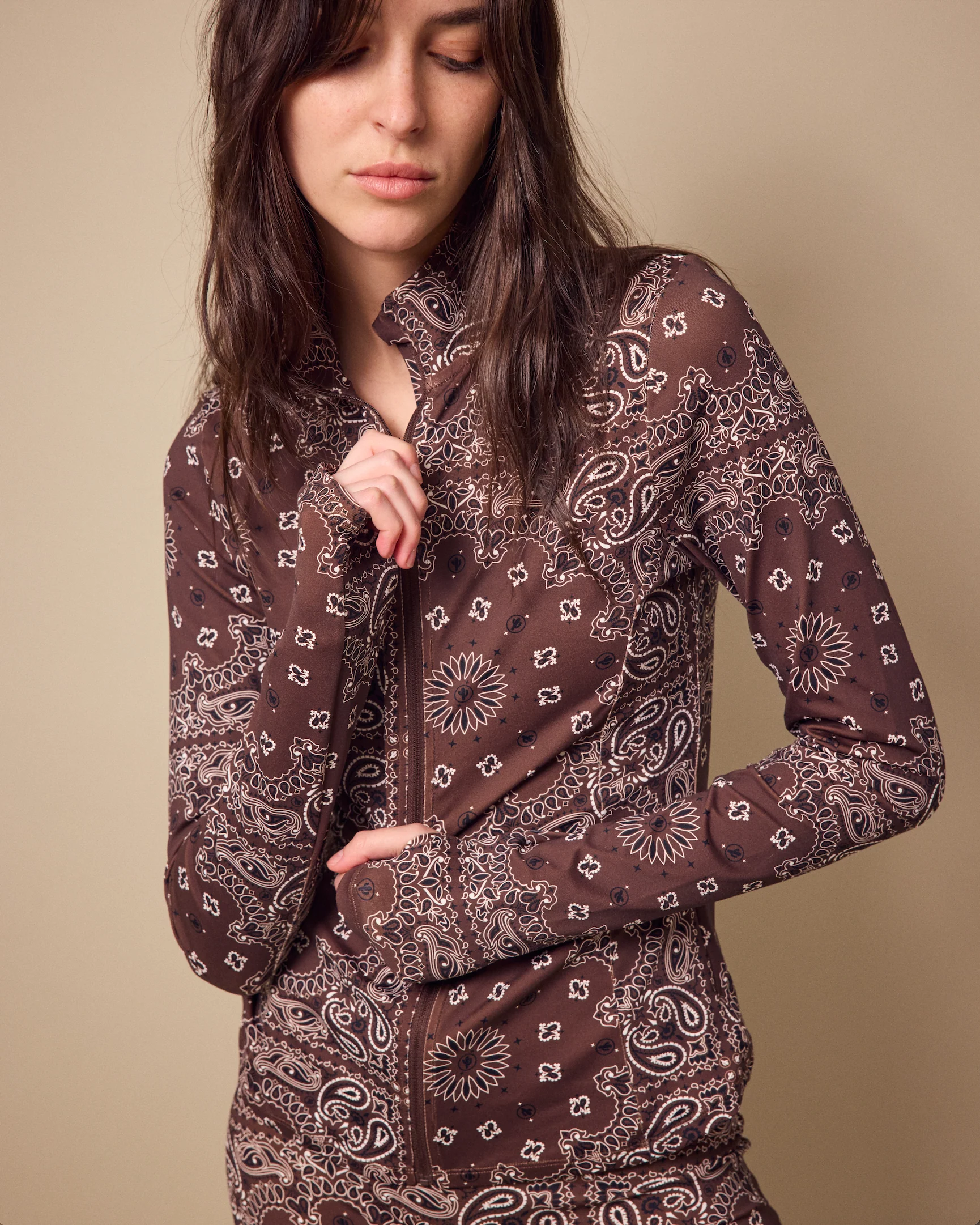Yoga Zip Jacket Choco - Image 3